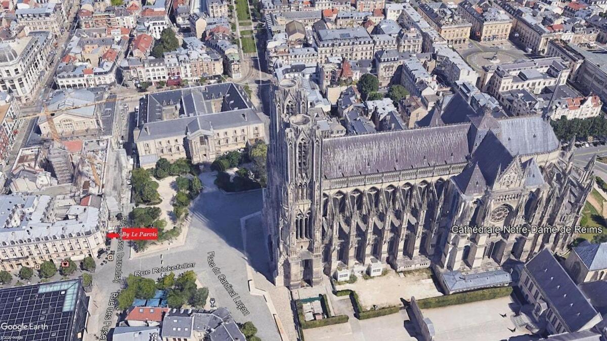 By Le Parvis Apartment Reims Luaran gambar